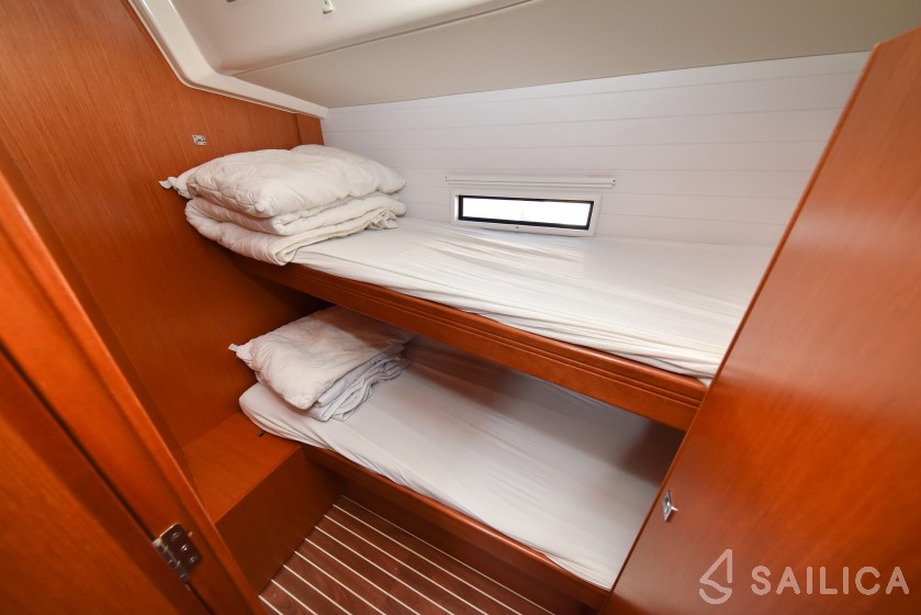 Bavaria Cruiser 56 - Yacht Charter Sailica