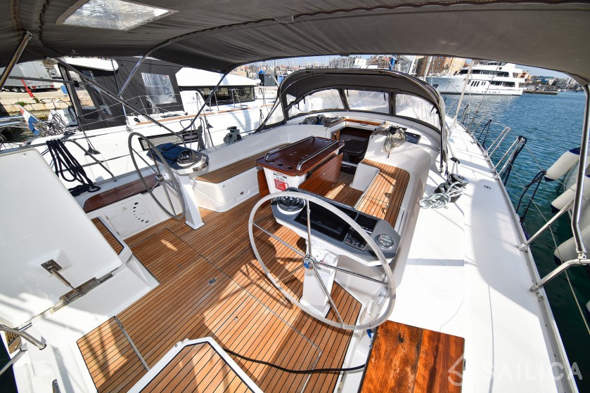 Bavaria Cruiser 56 - Yacht Charter Sailica