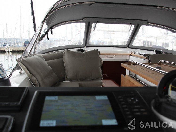 Bavaria Cruiser 56 - Yacht Charter Sailica