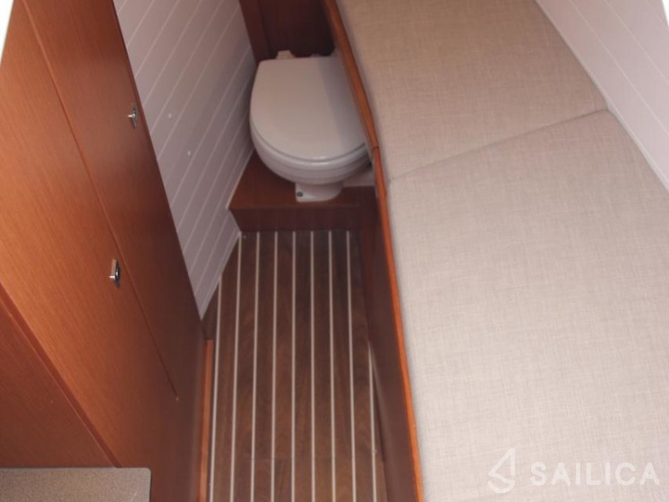 Bavaria Cruiser 56 - Yacht Charter Sailica
