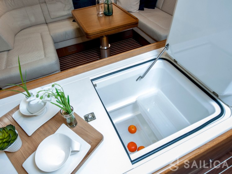 Bavaria Cruiser 56 - Yacht Charter Sailica