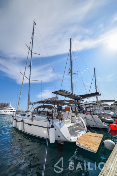 Bavaria Cruiser 56 - Yacht Charter Sailica