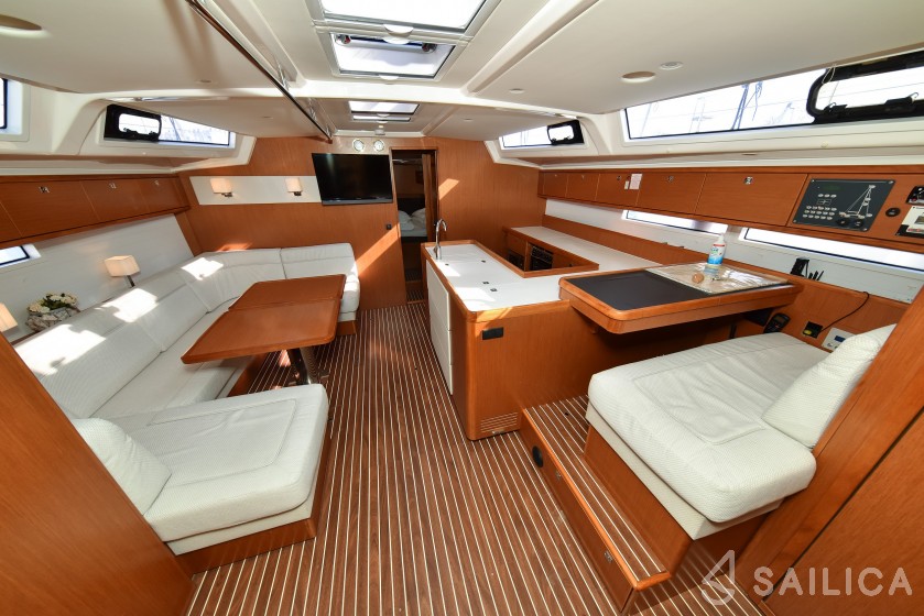 Bavaria Cruiser 56 - Yacht Charter Sailica