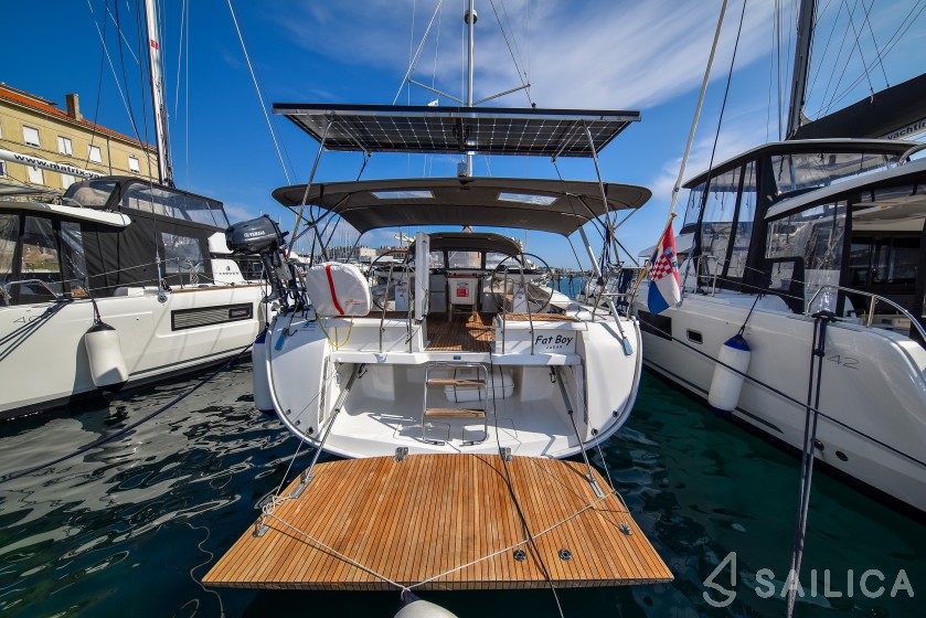 Bavaria Cruiser 56 - Yacht Charter Sailica