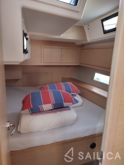 Dufour 470 - Yacht Charter Sailica