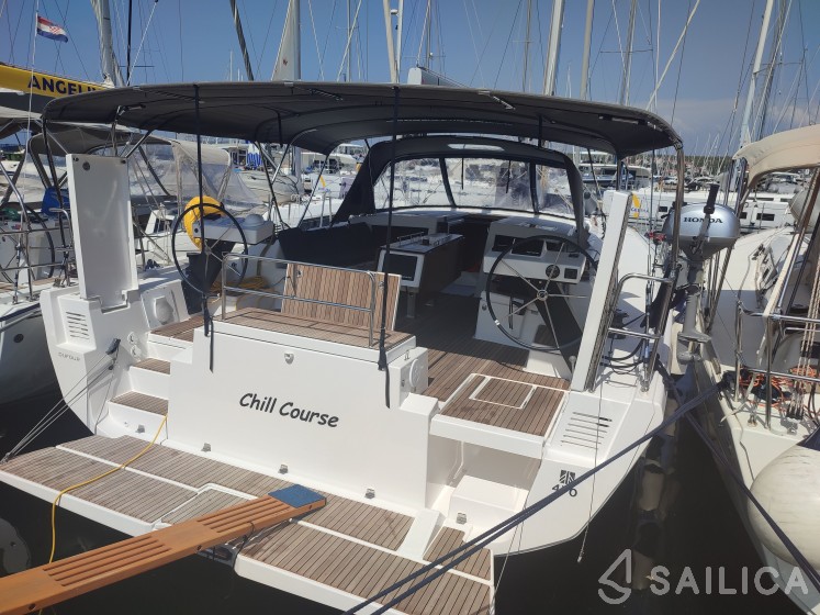 Dufour 470 - Yacht Charter Sailica