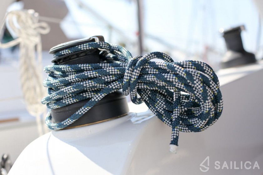 Bavaria Cruiser 41S - Yacht Charter Sailica