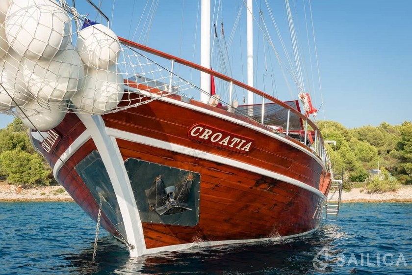 Gulet - Yacht Charter Sailica