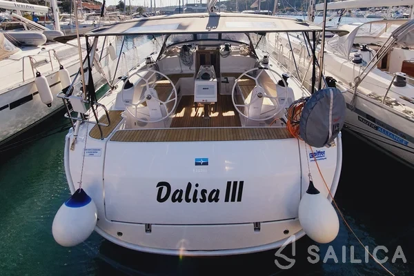 Bavaria 46 Cruiser - Yacht Charter Sailica