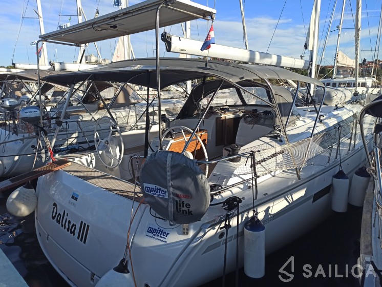 Bavaria 46 Cruiser - Yacht Charter Sailica