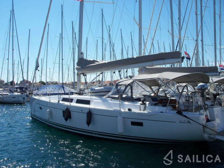 Hanse 455 - Yacht Charter Sailica