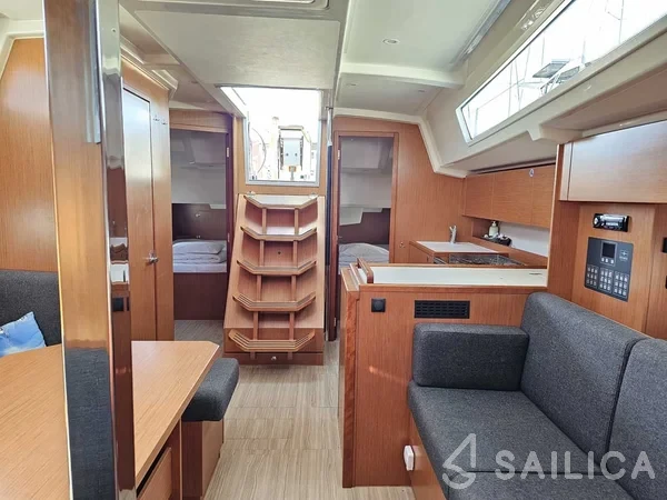 Bavaria C38 - Yacht Charter Sailica