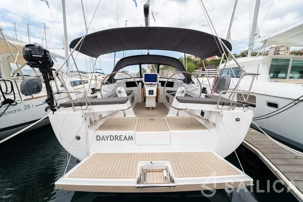 Hanse 388 - Yacht Charter Sailica
