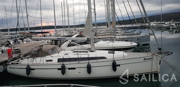 Bavaria 46 Cruiser - Yacht Charter Sailica