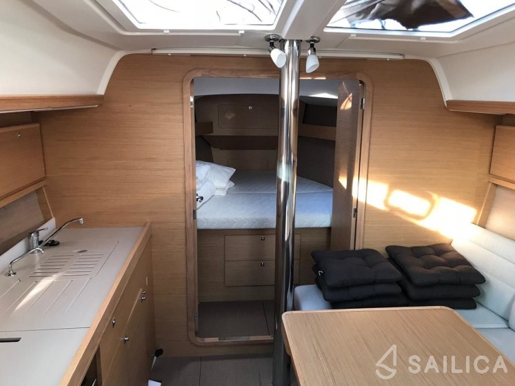 Dufour 382 GL - Yacht Charter Sailica