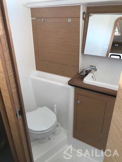 Dufour 382 GL - Yacht Charter Sailica