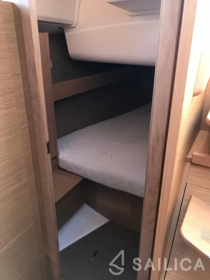Dufour 382 GL - Yacht Charter Sailica