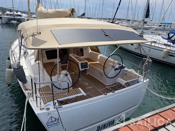 Dufour 382 GL - Yacht Charter Sailica