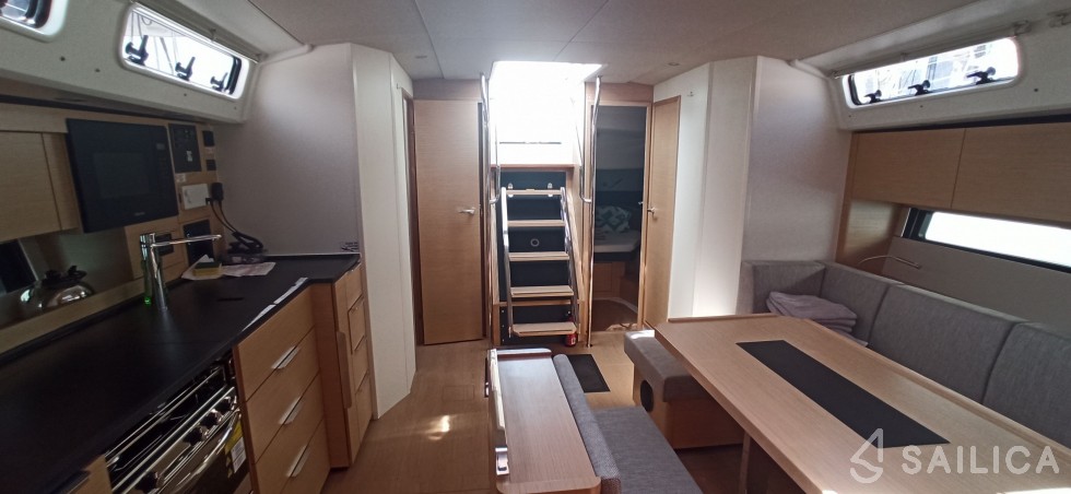 Hanse 460 - Yacht Charter Sailica