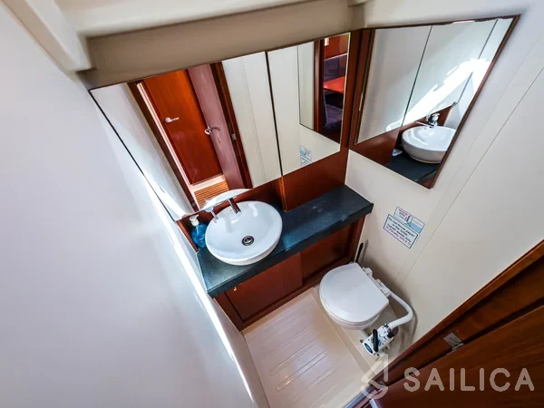 Hanse 455 - Yacht Charter Sailica