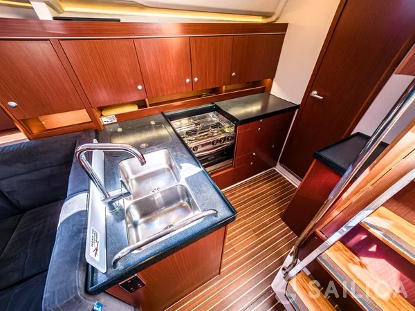 Hanse 455 - Yacht Charter Sailica
