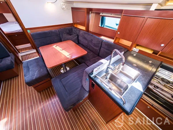 Hanse 455 - Yacht Charter Sailica
