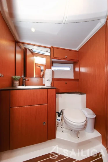 Bavaria Cruiser 56 - Yacht Charter Sailica