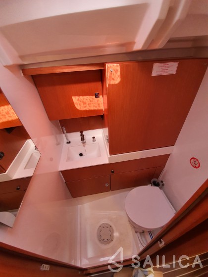 Bavaria C45 - Yacht Charter Sailica