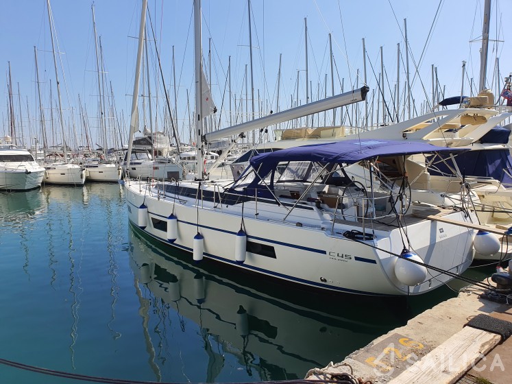 Bavaria C45 - Yacht Charter Sailica