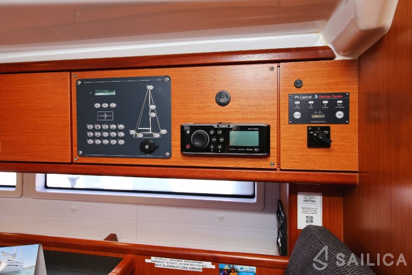 Bavaria Cruiser 56 - Yacht Charter Sailica