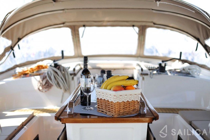 Bavaria Cruiser 56 - Yacht Charter Sailica