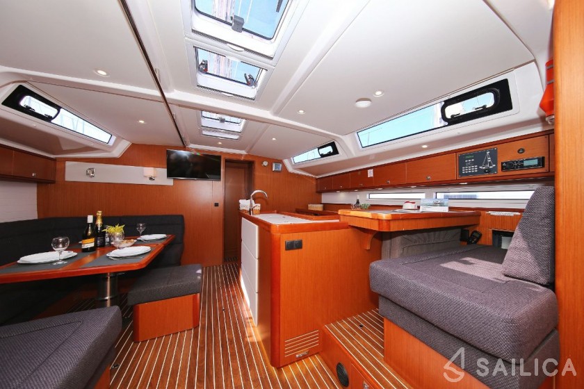 Bavaria Cruiser 56 - Yacht Charter Sailica