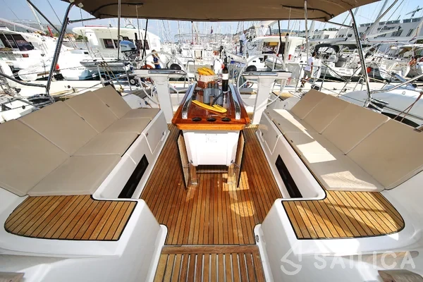 Bavaria Cruiser 56 - Yacht Charter Sailica