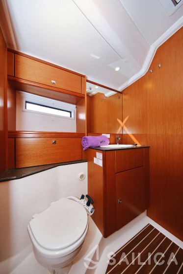 Bavaria Cruiser 56 - Yacht Charter Sailica