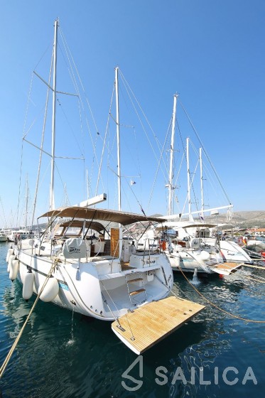 Bavaria Cruiser 56 - Yacht Charter Sailica