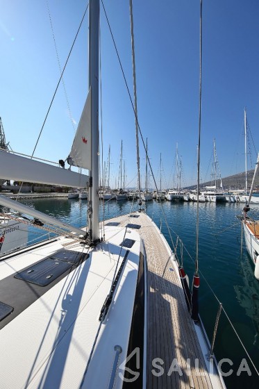 Bavaria Cruiser 56 - Yacht Charter Sailica