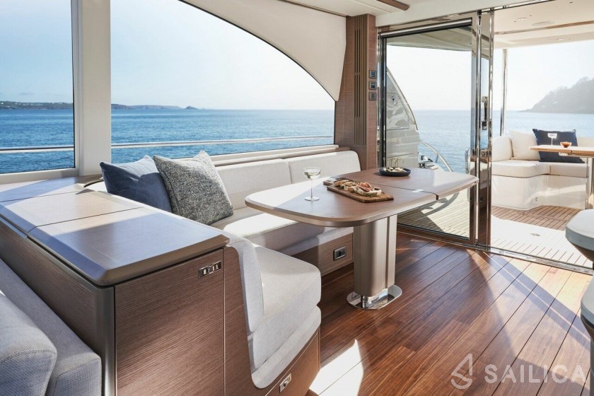 Princess 72 Fly - Yacht Charter Sailica