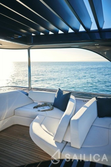 Princess 72 Fly - Yacht Charter Sailica