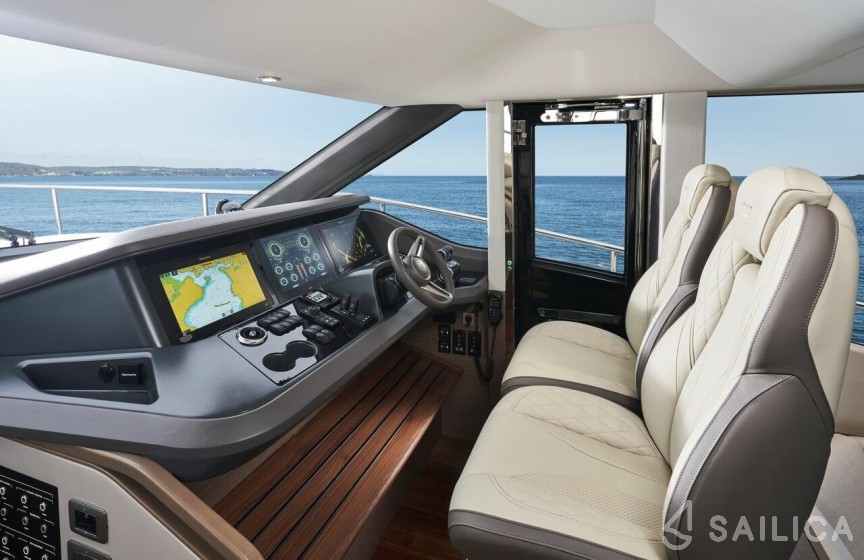 Princess 72 Fly - Yacht Charter Sailica