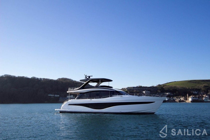 Princess 72 Fly - Yacht Charter Sailica