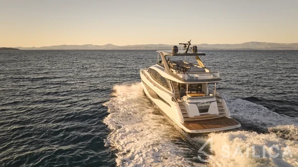 Princess 72 Fly - Yacht Charter Sailica
