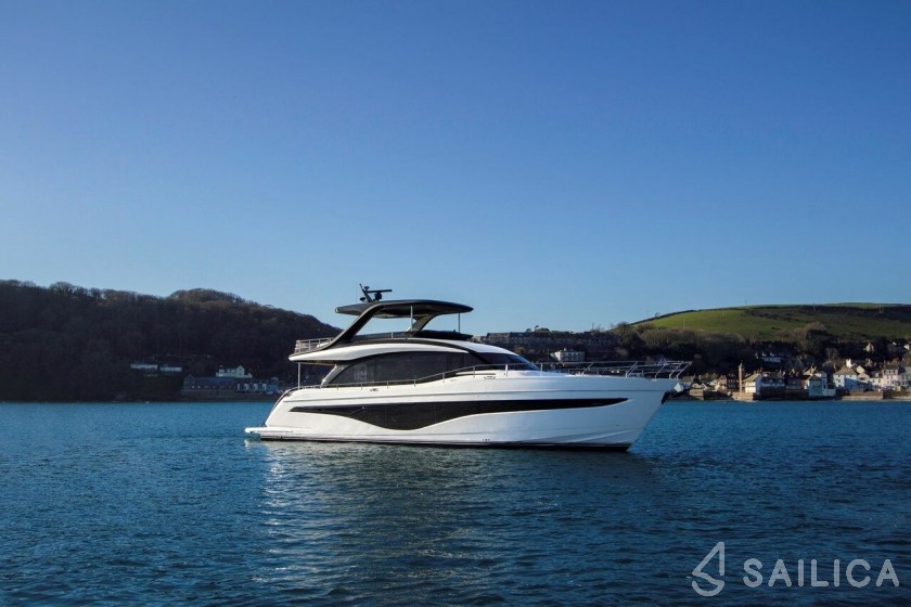 Princess 72 Fly - Yacht Charter Sailica