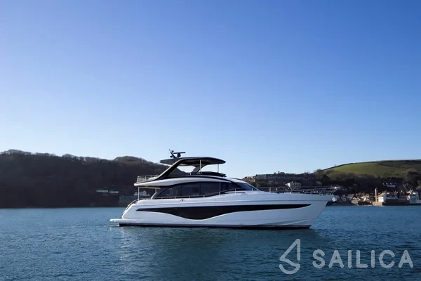 Princess 72 Fly - Yacht Charter Sailica