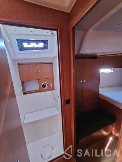 Bavaria 46 Cruiser - Yacht Charter Sailica