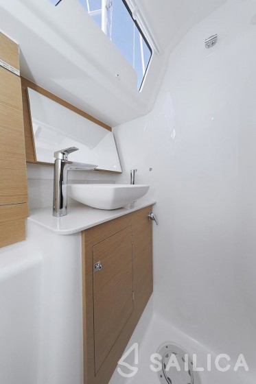 Dufour 382 GL - Yacht Charter Sailica