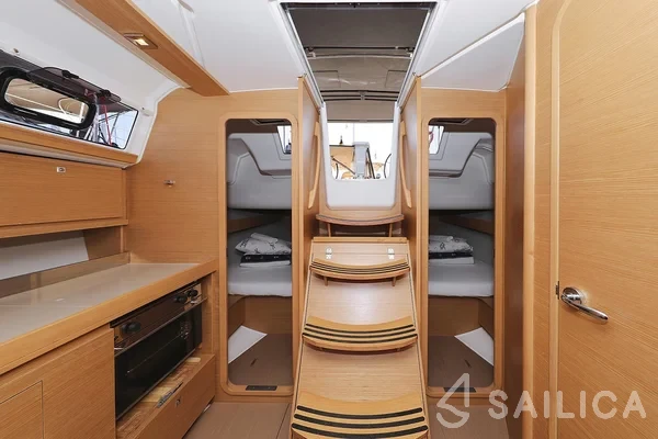 Dufour 382 GL - Yacht Charter Sailica