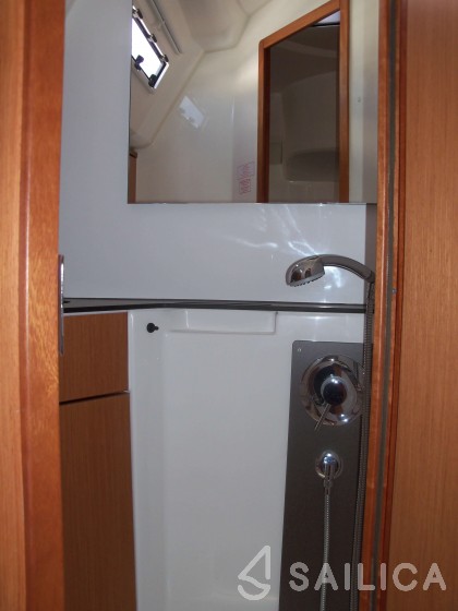 Bavaria 46 Cruiser - Yacht Charter Sailica