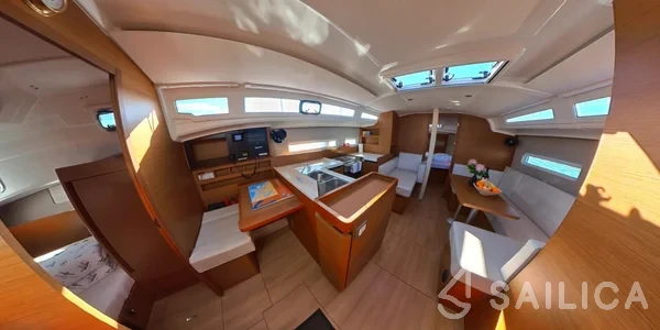Sun Odyssey 410 - Yacht Charter Sailica