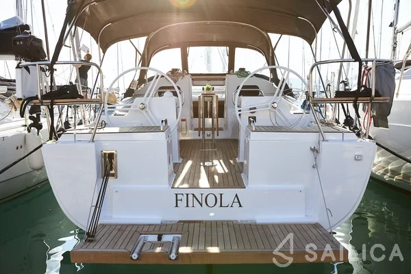 Elan Impression 40.1 - Yacht Charter Sailica