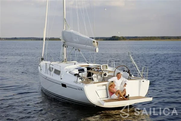 Hanse 385 - Yacht Charter Sailica
